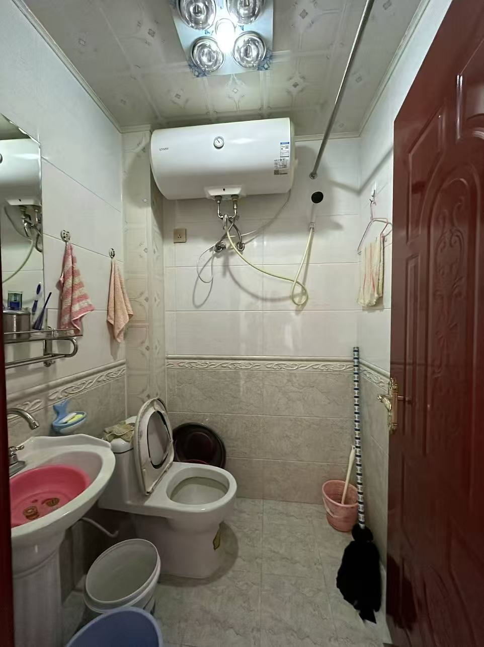 2fa46b7a1458834866907605582f6734