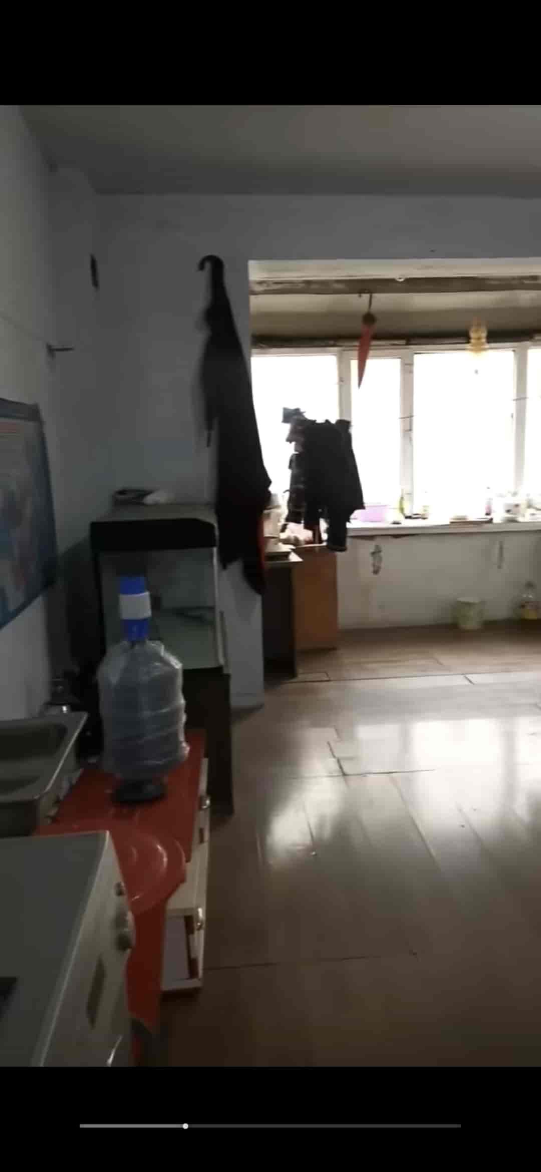 鹿林山民族小区2楼，面积71.16平，毛坯，已做保温阳台，双阳卧，正房南北通透，一梯两户，有房本，