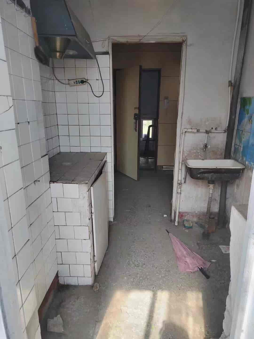 56委东方红二中