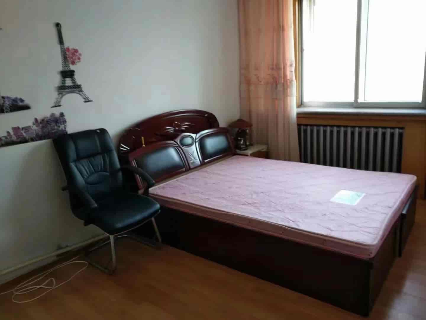 鹿林山7楼顶，房本面积110㎡，实际120㎡，有房本，随时过户，15.8万