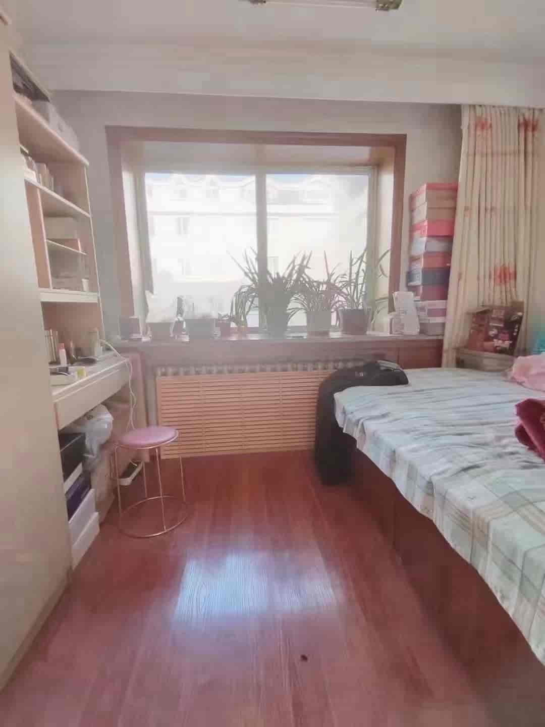 昌盛小区 东方红小学二中 5楼68.85平 简装 状元房