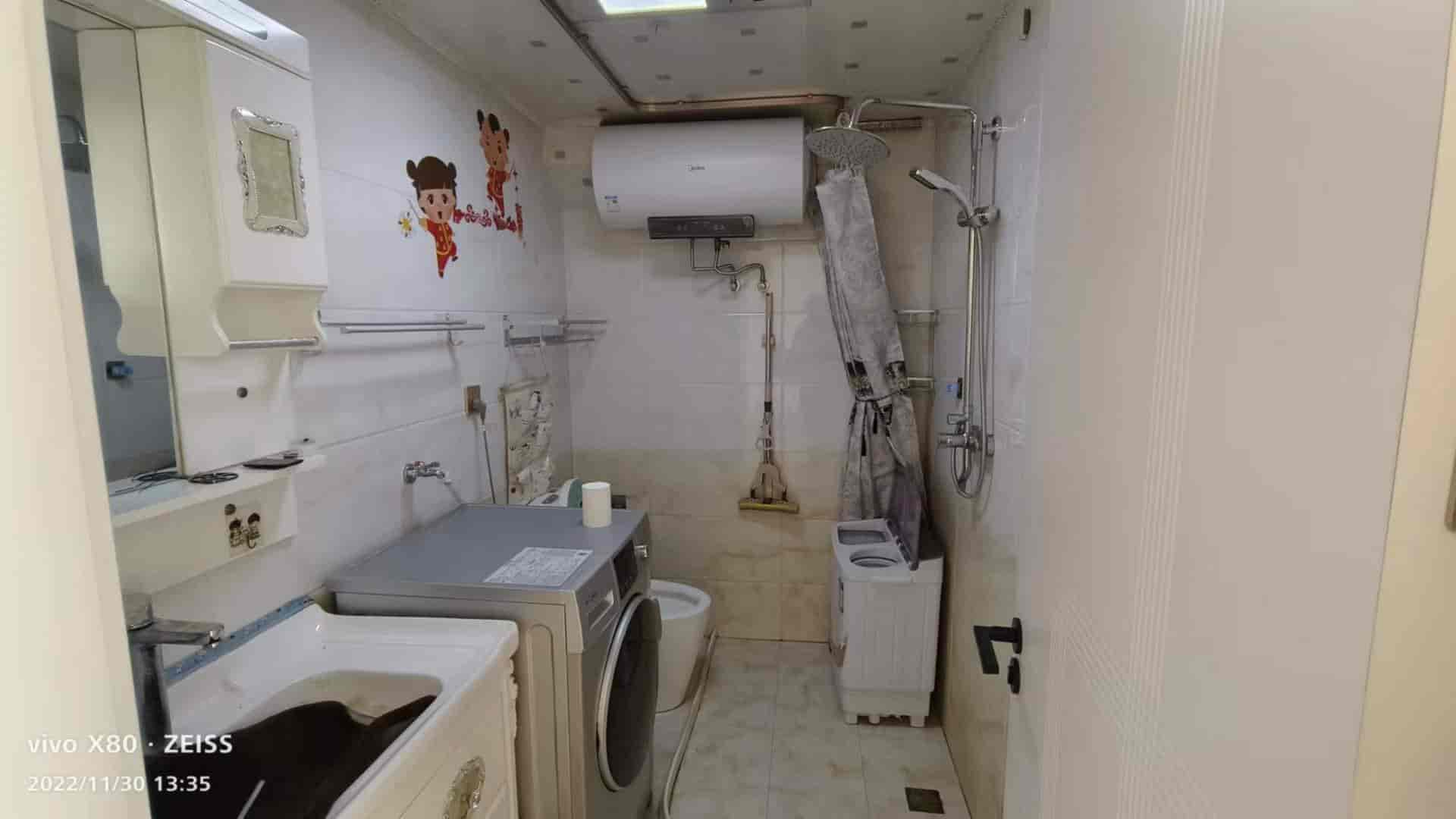 东山沿河北小区，6楼 售价：6.2万