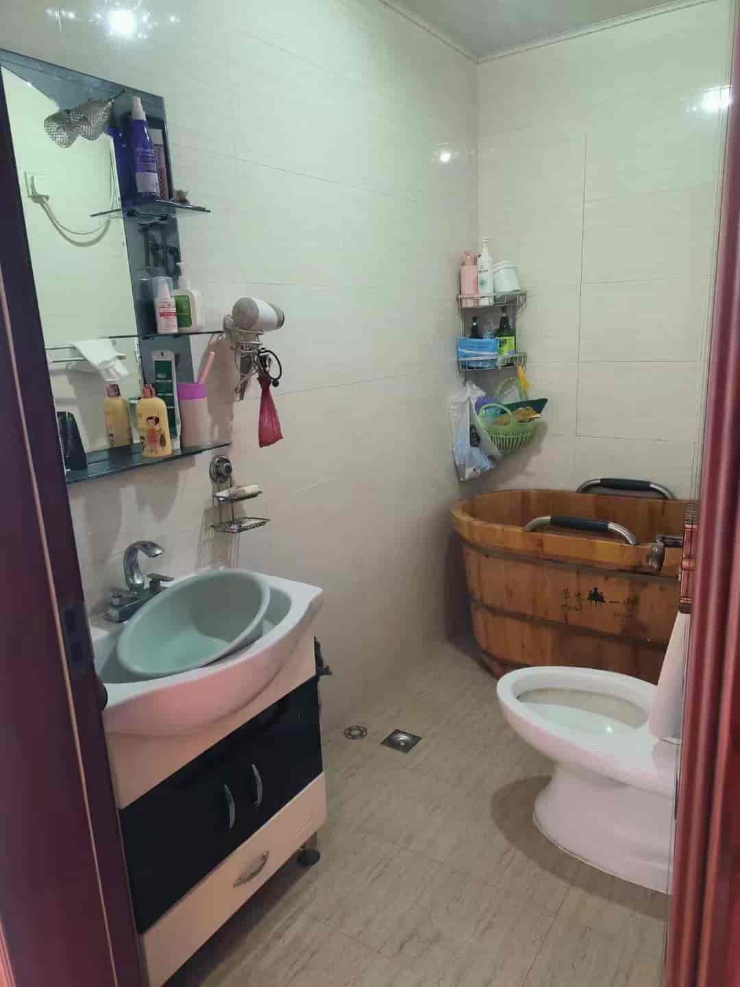 南检小区 3楼