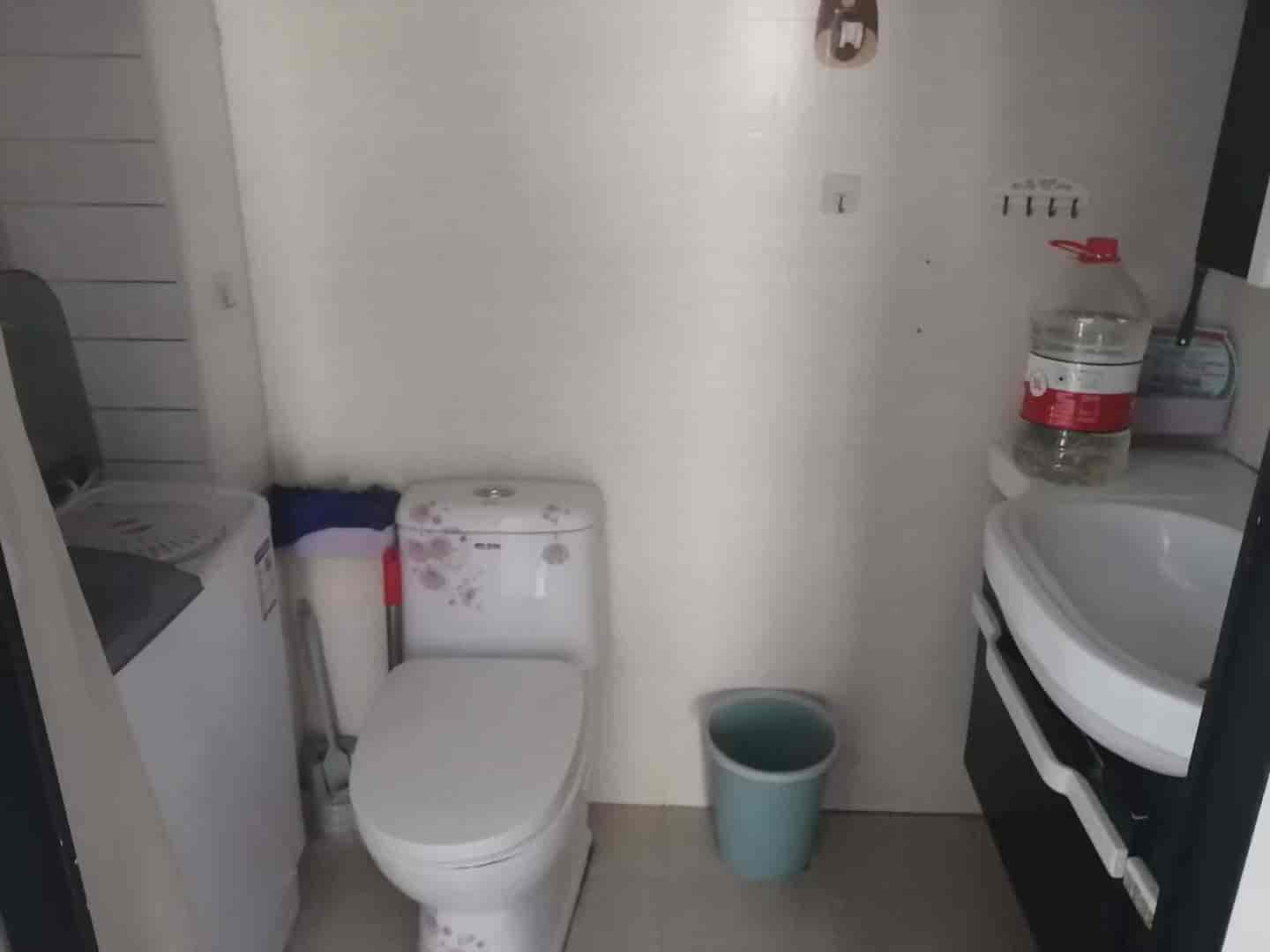 龙宇小区2楼86平米，29.99万