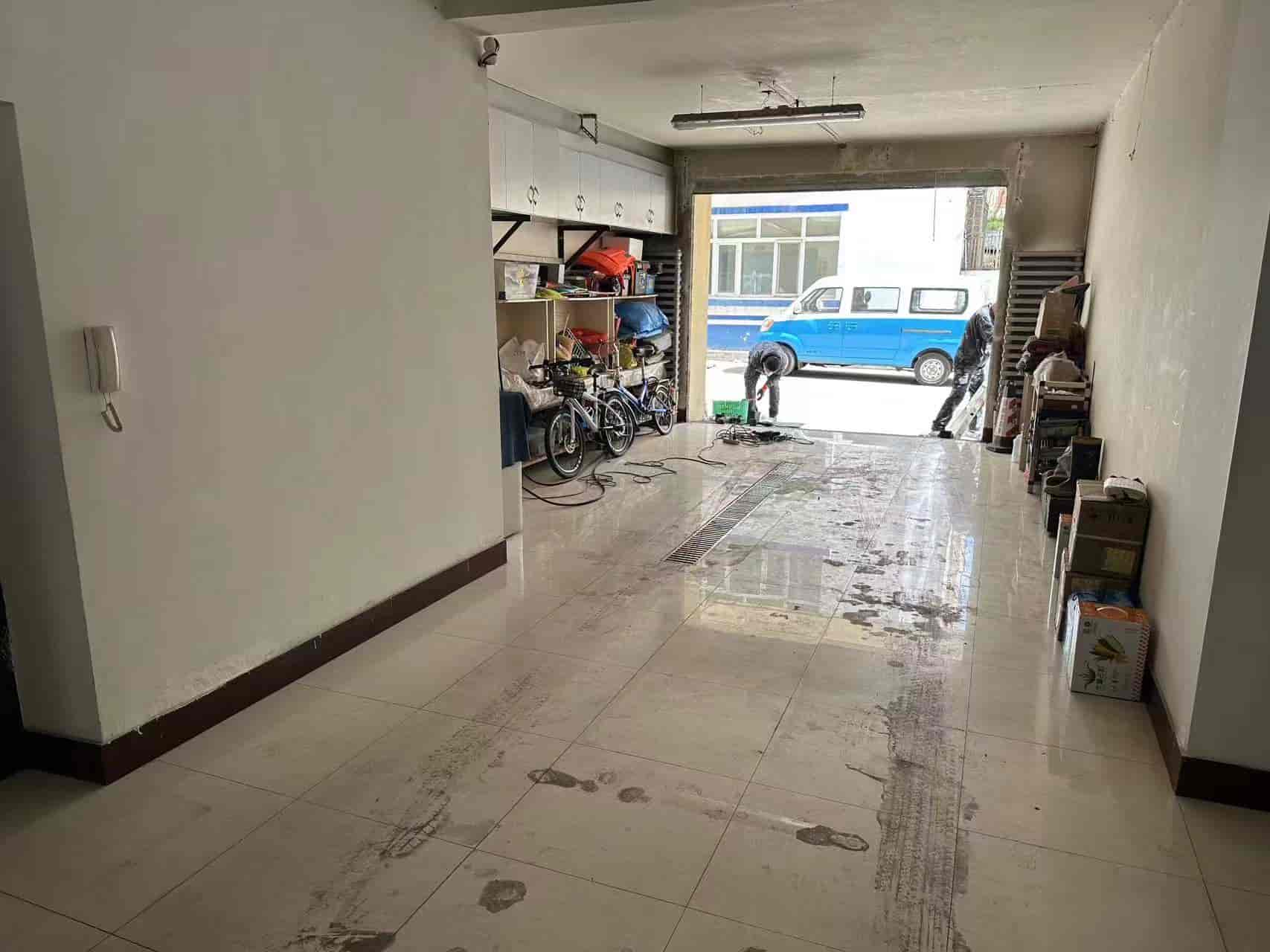 工农区北一道街林业小区 2楼121平方，每平3000