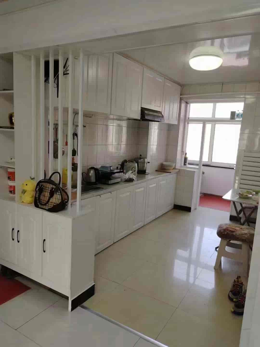 防疫站家属楼，5楼，80平方，24万