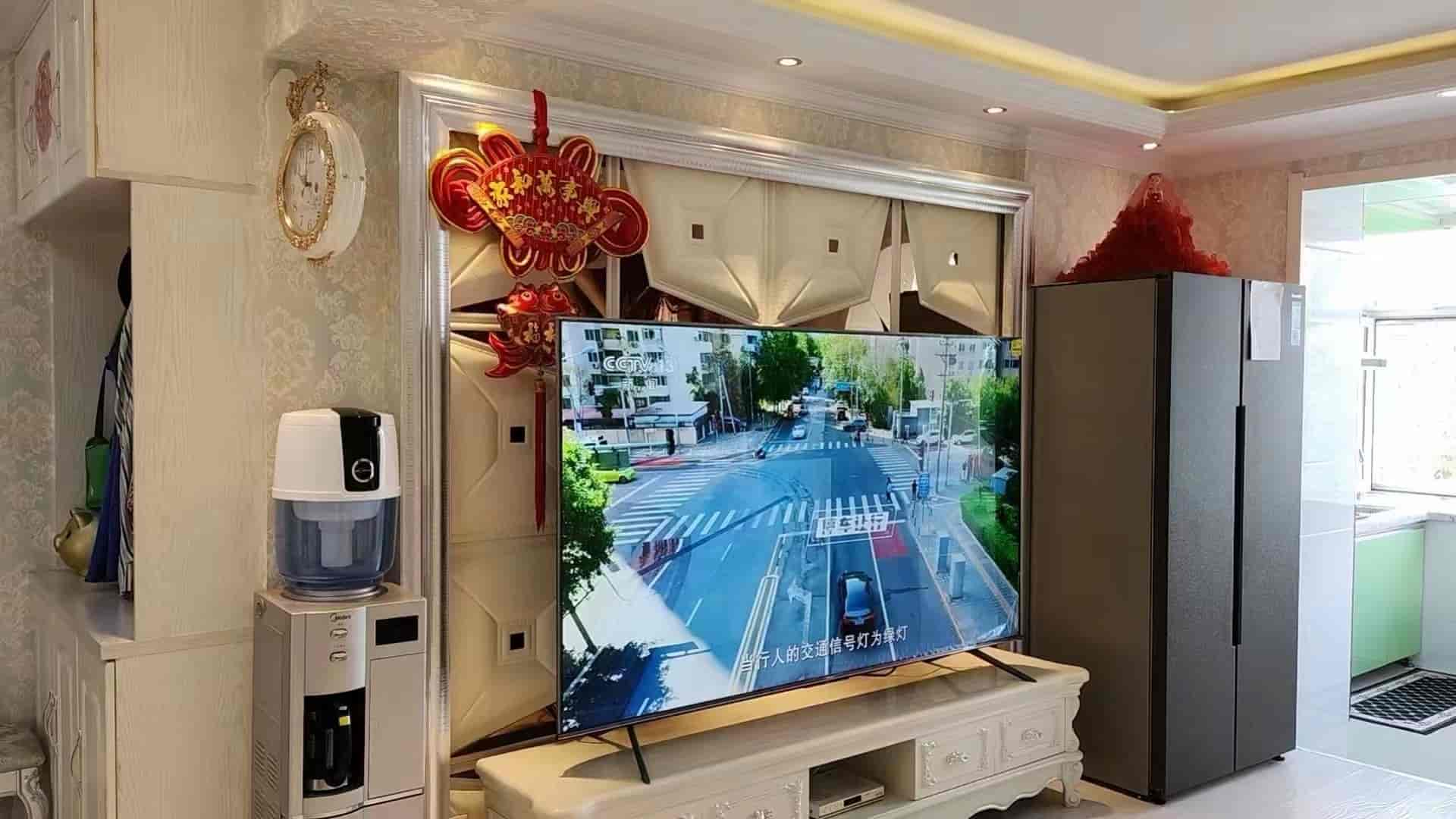 新街基北三道街 7楼顶楼  71平 9.8万